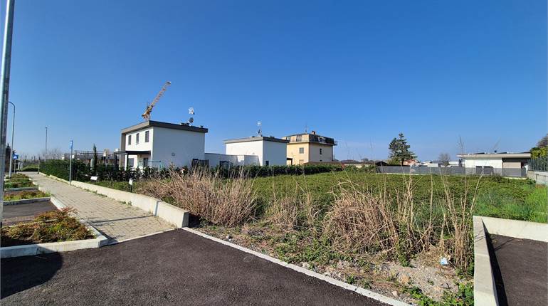 Terreno Edificabile a Cirimido