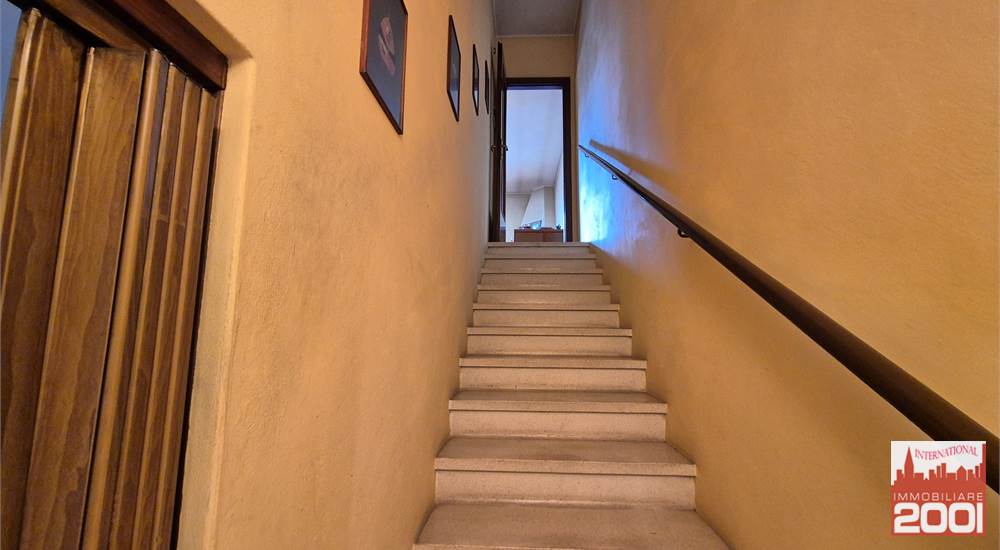 Photo 34