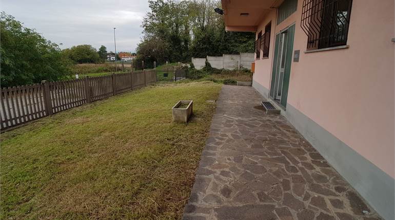 Ufficio a Vertemate con Minoprio (1E)