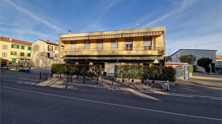 Quadrilocale e Bilocale a Rovellasca in vendita