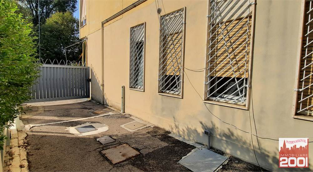 Photo 34