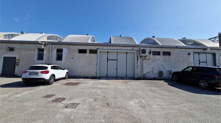 Magazzino in affitto a Rovellasca