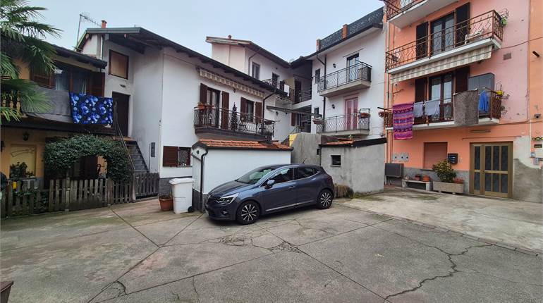 Bilocale con mansarda a Malnate