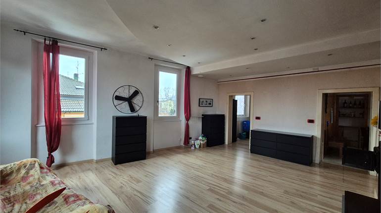 Trilocale in vendita a Lurate Caccivio