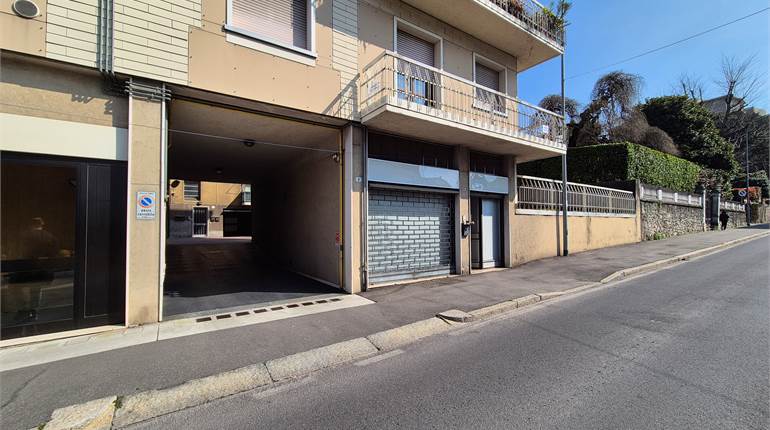 Negozio in locazione a Cantù
