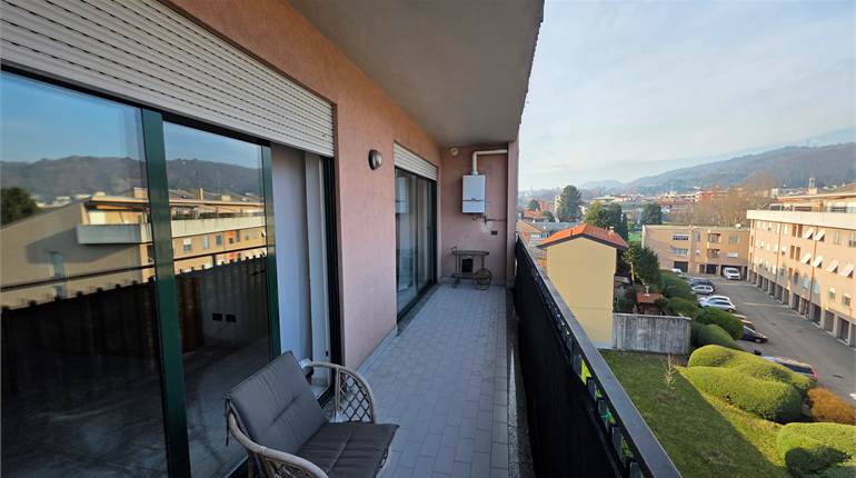 Ottimo bilocale con box a Camerlata 